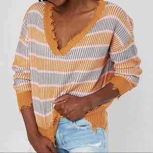 Daytrip destructed skimmer sweater